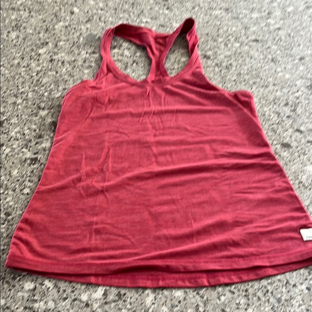Vuori Racerback Tank